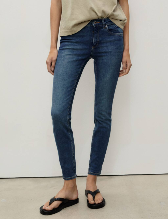 JEANS PUSHUP